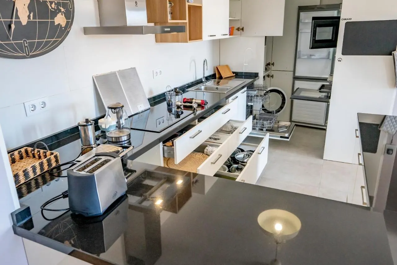 Medano4You The Strelitzia Holiday Home 엘메다노 0*,  스페인